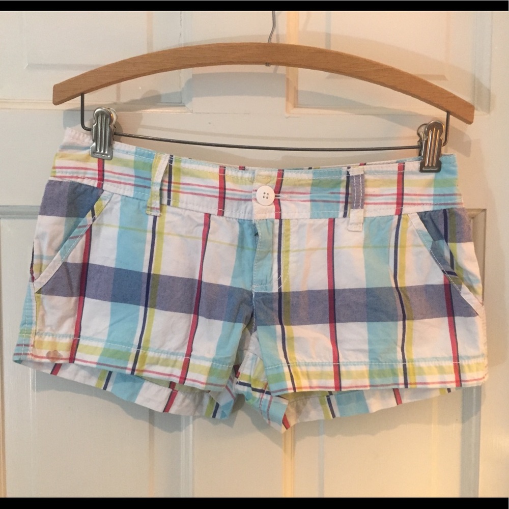 Mossimo gingham plaid blue and white shorts